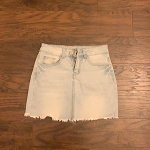 Rue 21 light wash jean skirt